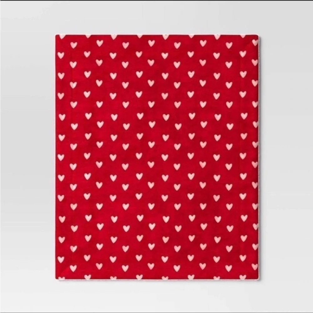 Printed Plush Hearts Throw Blanket Faux Shearling Reverse Red/Pink - Threshold